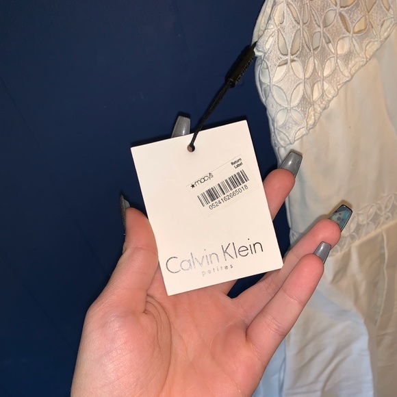 White Calvin Klein dress - Picture 3 of 4